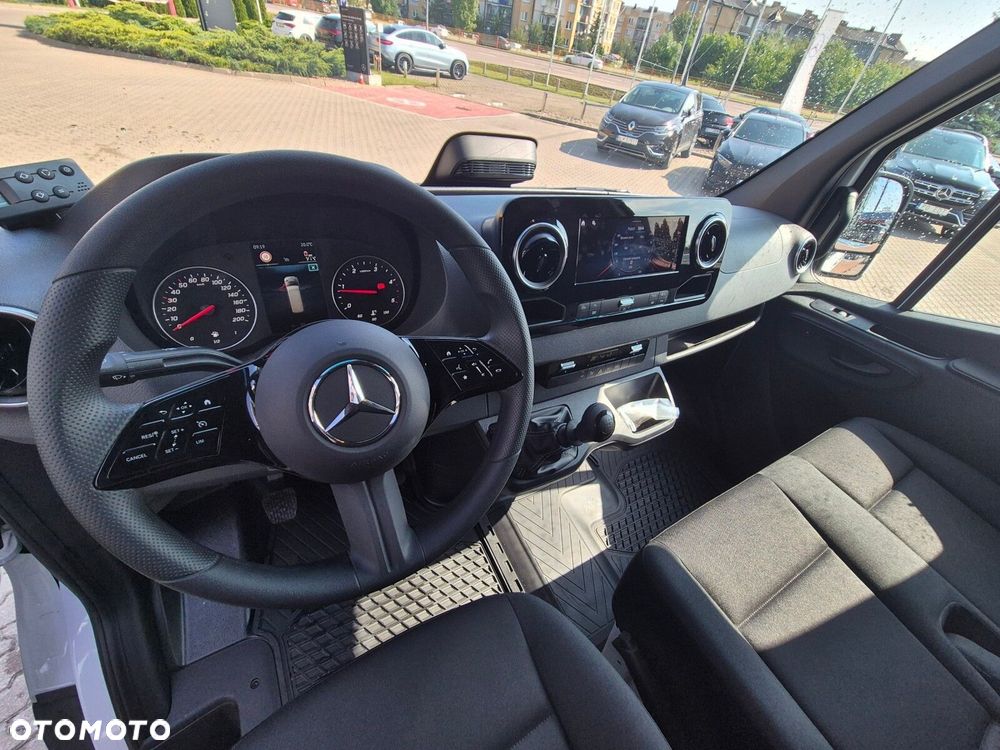 Mercedes-Benz Sprinter Sprinter - 16