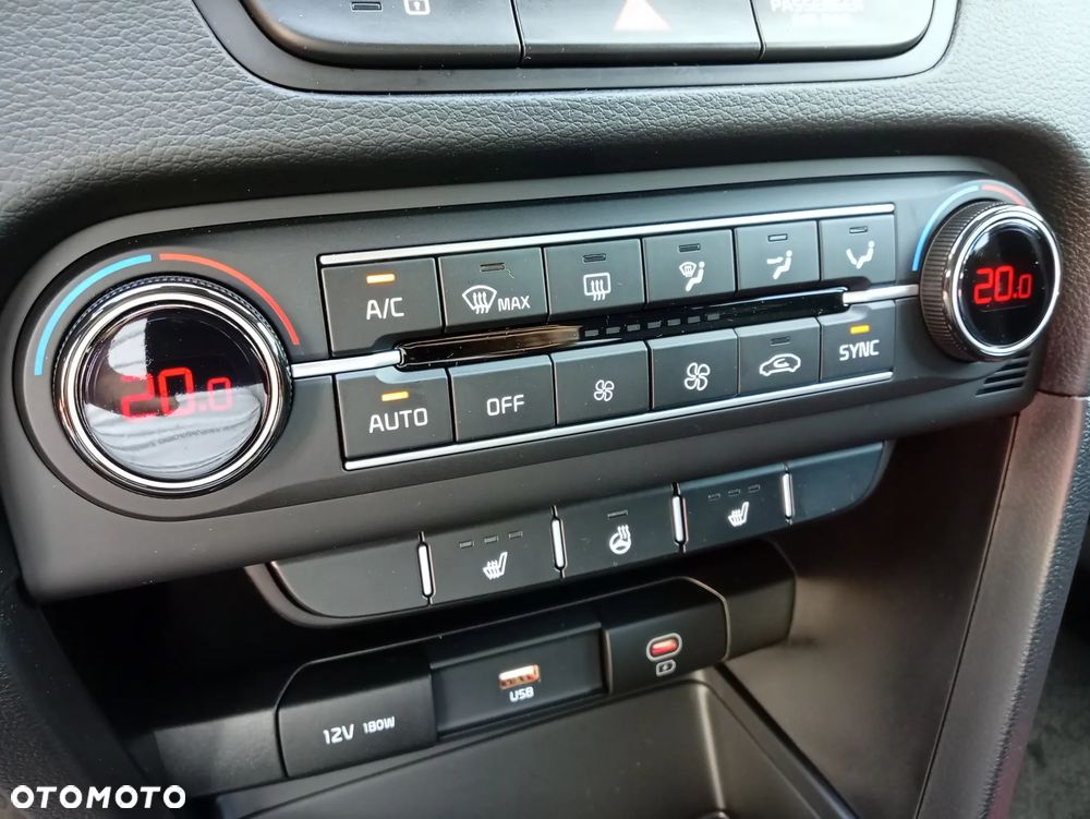 Kia XCeed 1.6 T-GDI M DCT - 19