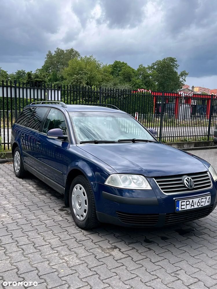 Volkswagen Passat 1.9 TDI Basis - 2