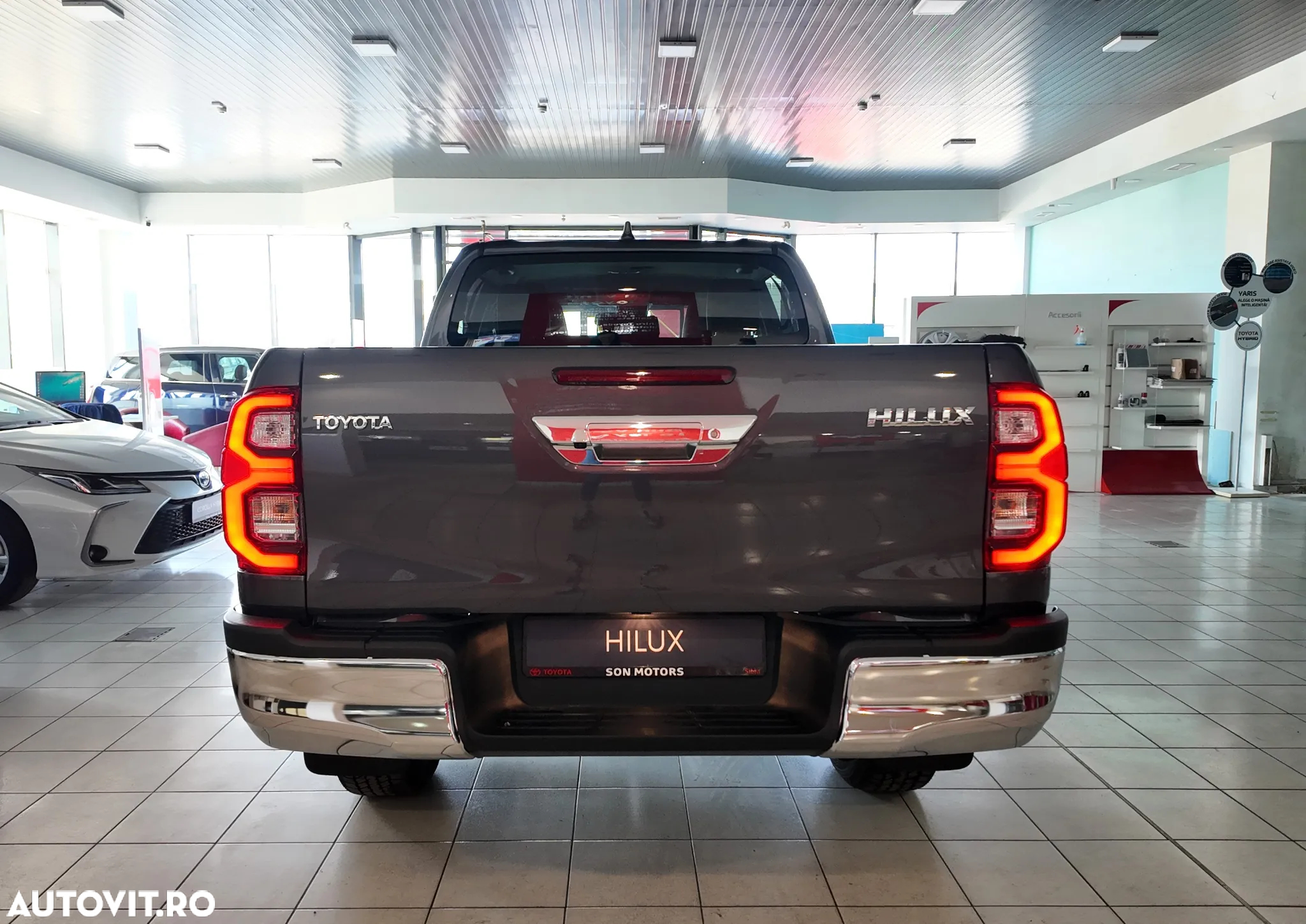 Toyota Hilux 2.4D 150CP 4x4 Double Cab AT Executive - 6