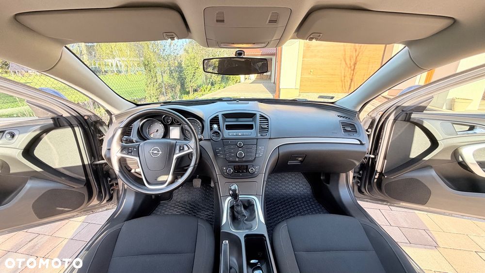 Opel Insignia 2.0 CDTI - 13