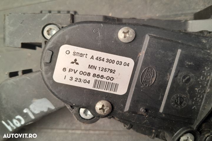 Pedala acceleratie A4543000304 A4543000304 Smart Forfour 1 [2004 - 20 - 4