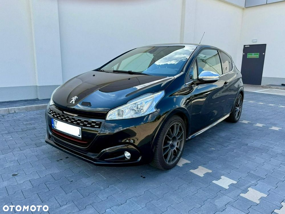 Peugeot 208 - 11