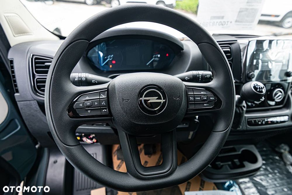 Opel Movano Heavy L2H2 2.2 140KM - 9
