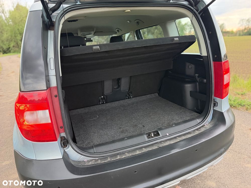 Skoda Yeti 1.8 TSI 4x4 Ambition PLUS EDITION - 12