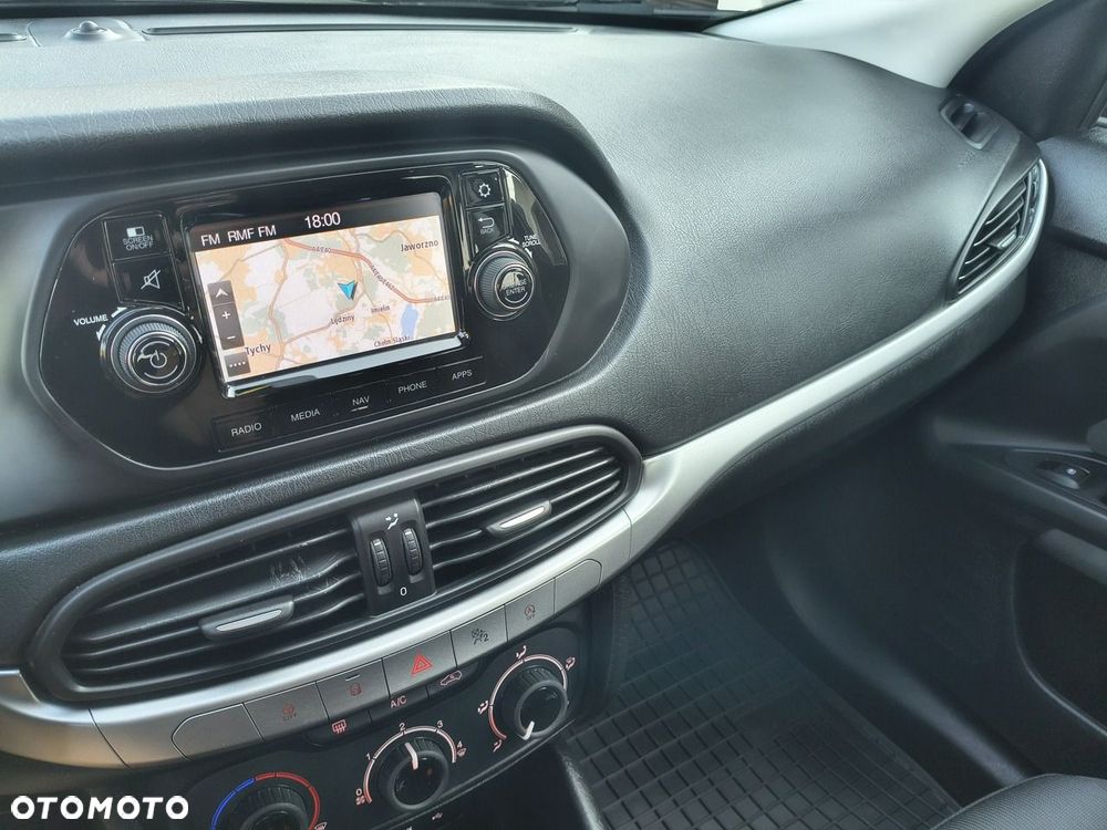 Fiat Tipo 1.4 T-Jet Easy - 12