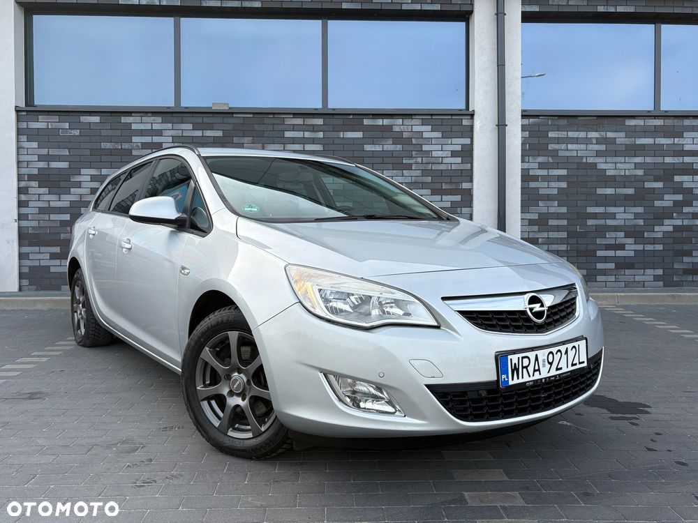 Opel Astra 1.7 CDTI Cosmo - 1