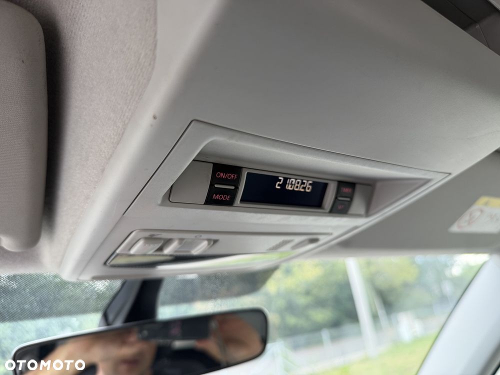 Volkswagen transporter - 12