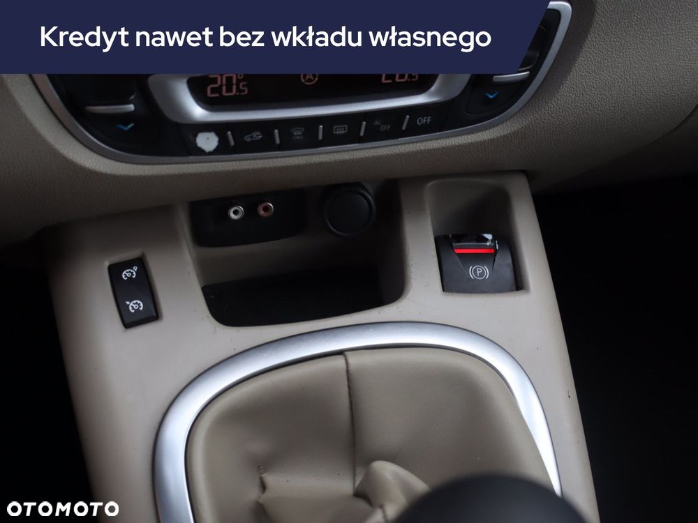 Renault Grand Scenic - 19