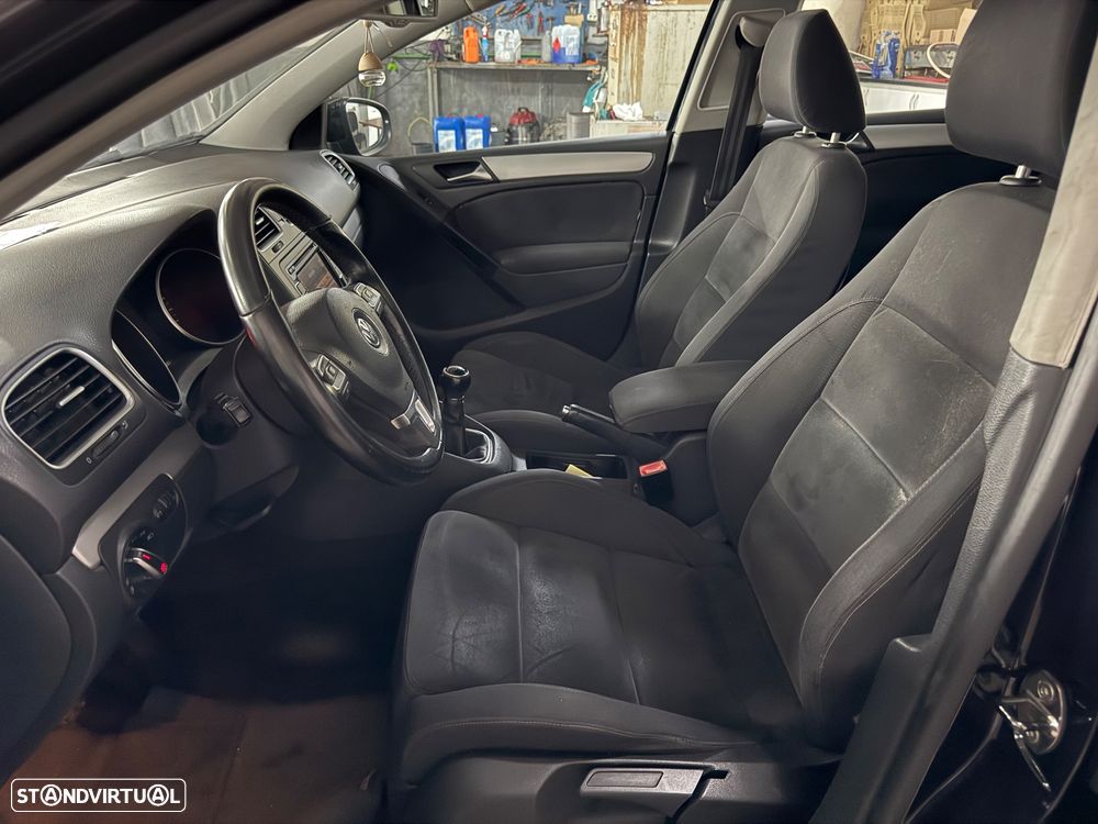 VW Golf 1.6 TDi Highline - 6