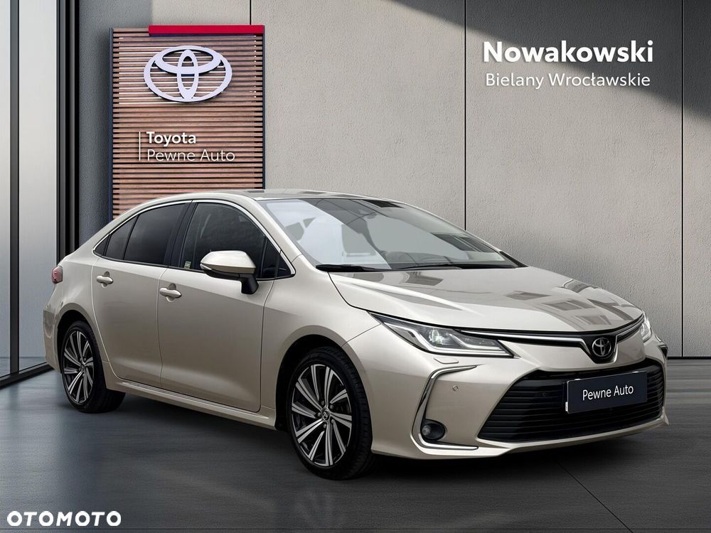 Toyota Corolla - 30