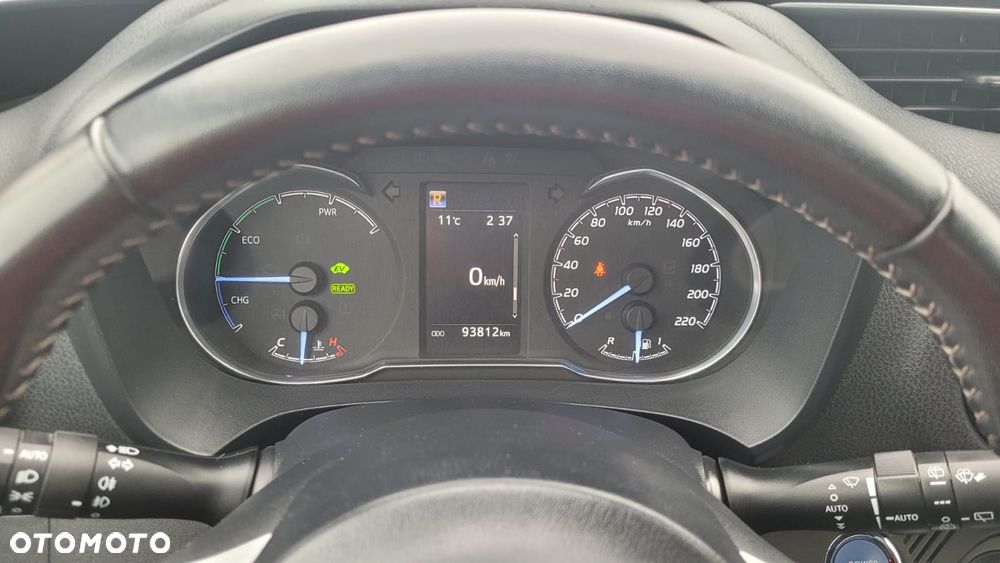 Toyota Yaris Hybrid 100 Business Edition - 20