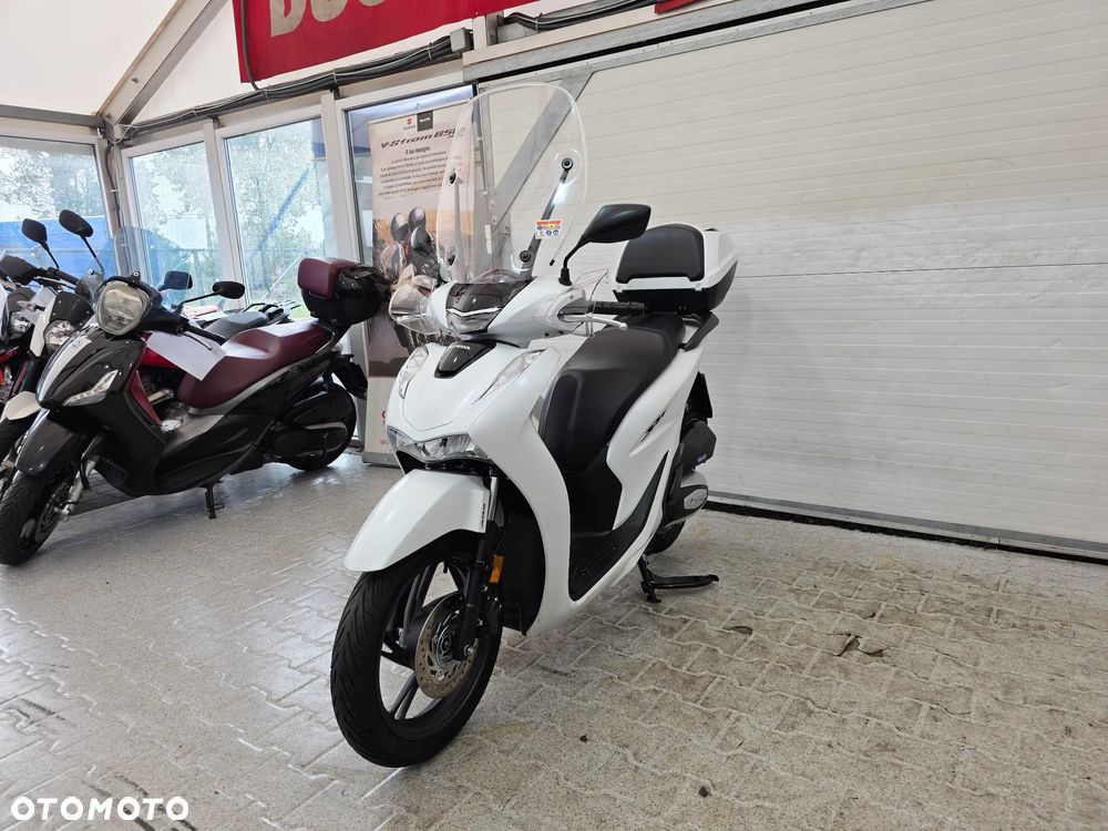 Honda SH - 9