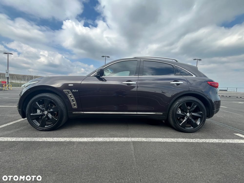Infiniti QX70 3.0d S - 9