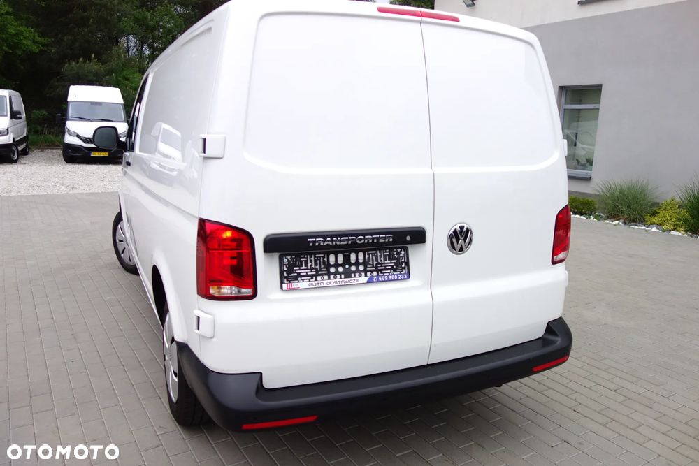 Volkswagen Transporter T6 Automat  2.0 TDI 150 KM L1H1 Klima Webasto - 4
