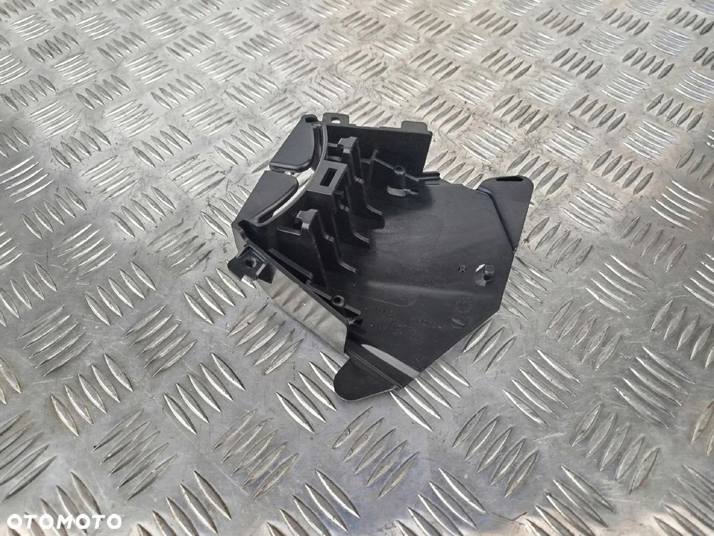 PROWADNICA PASA FOTELA RECARO SCANIA NTG - 1