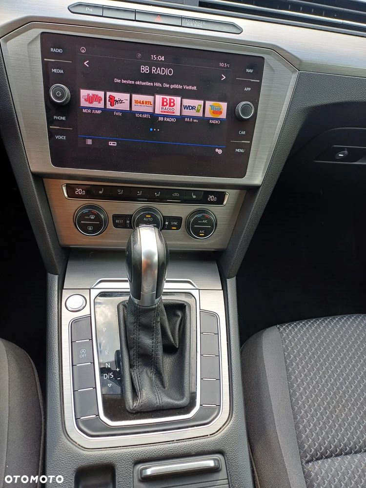 Volkswagen Passat Variant 2.0 TDI SCR DSG Comfortline - 7