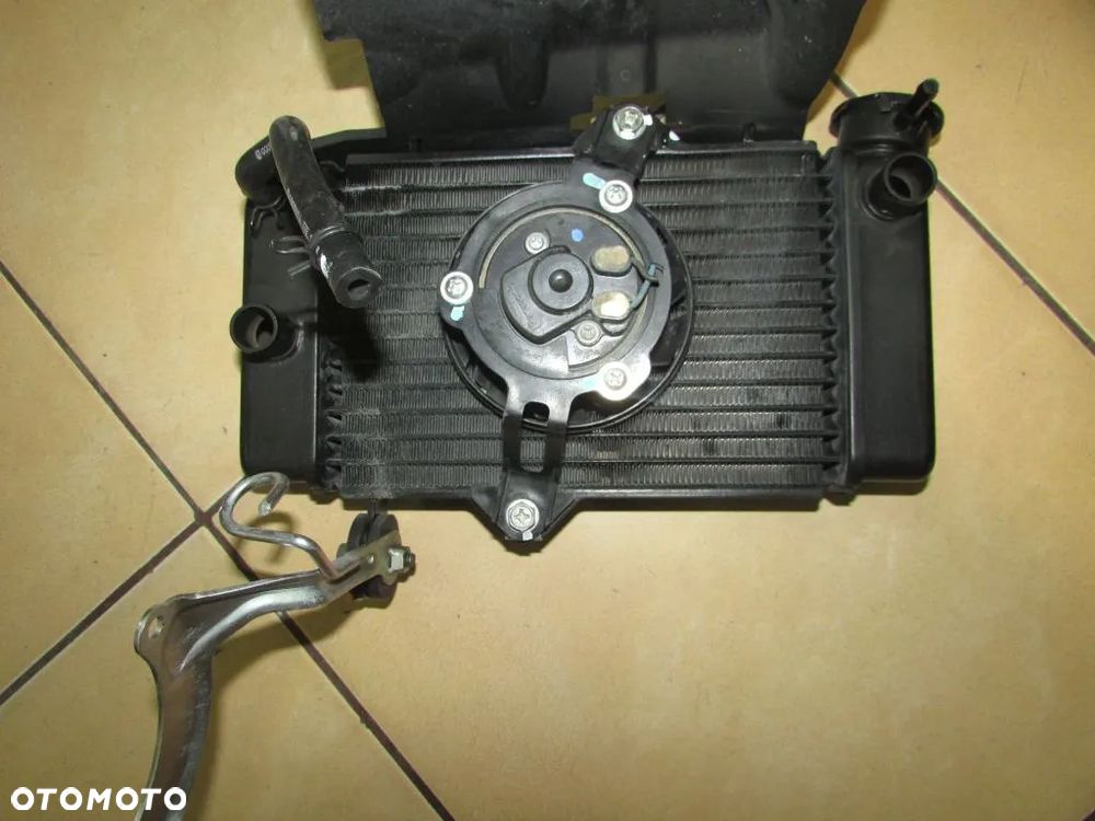 Yamaha MT 125 14-19 chłodnica wentylator - 2