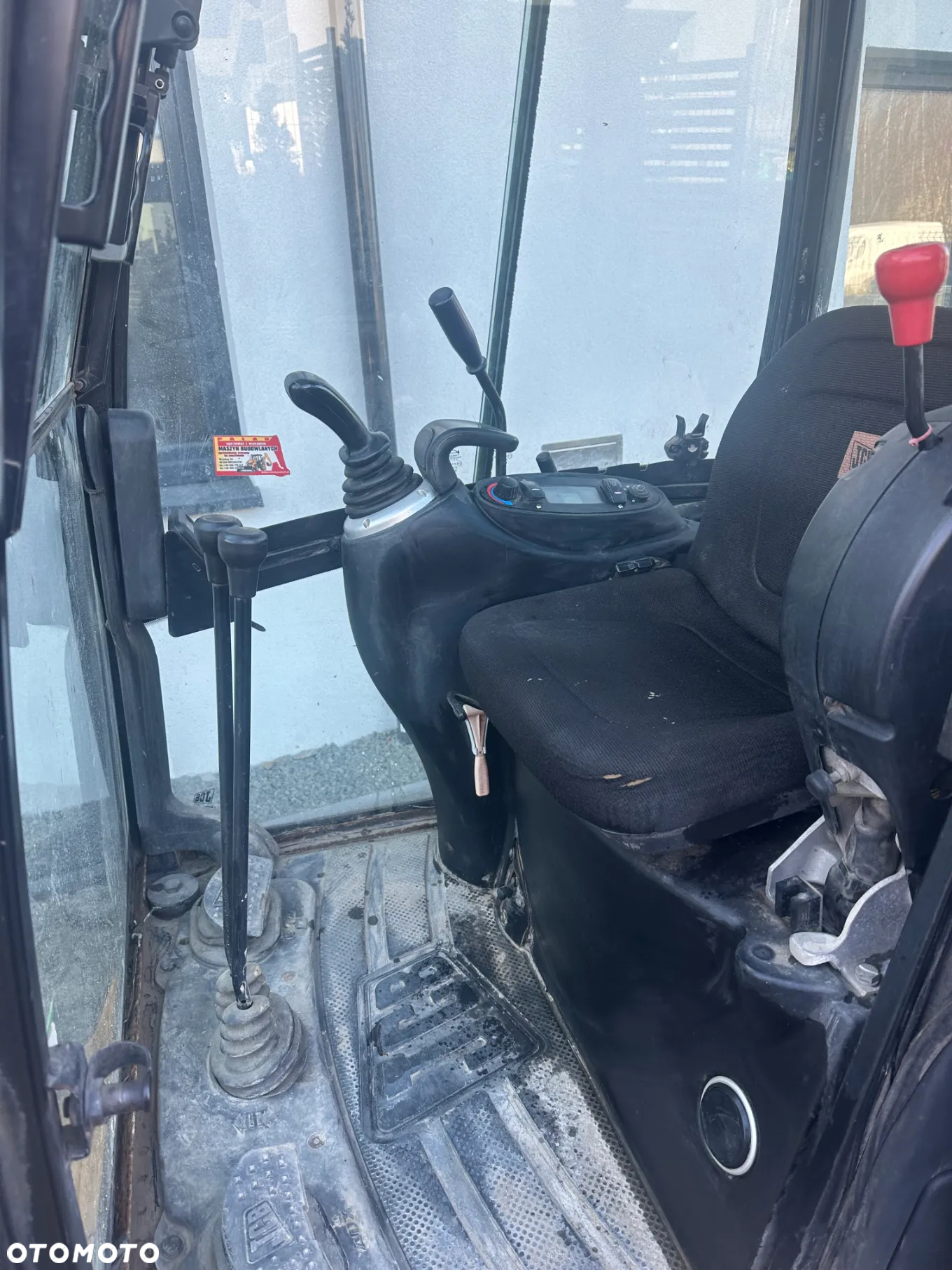 JCB 8016 - 3
