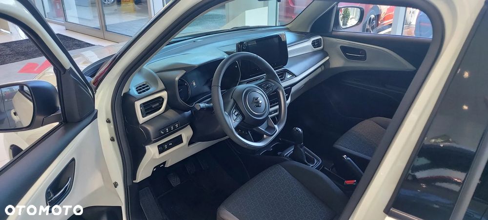 Suzuki Swift 1.2 Dualjet SHVS Premium Plus - 5