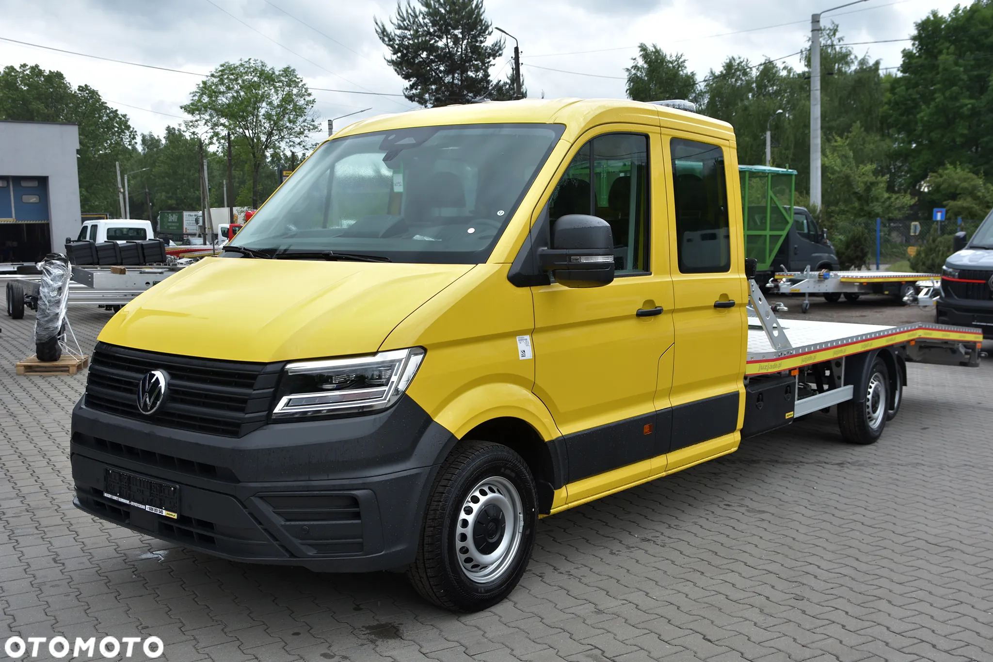 Volkswagen Crafter autolaweta PPP pomoc drogowa - 4