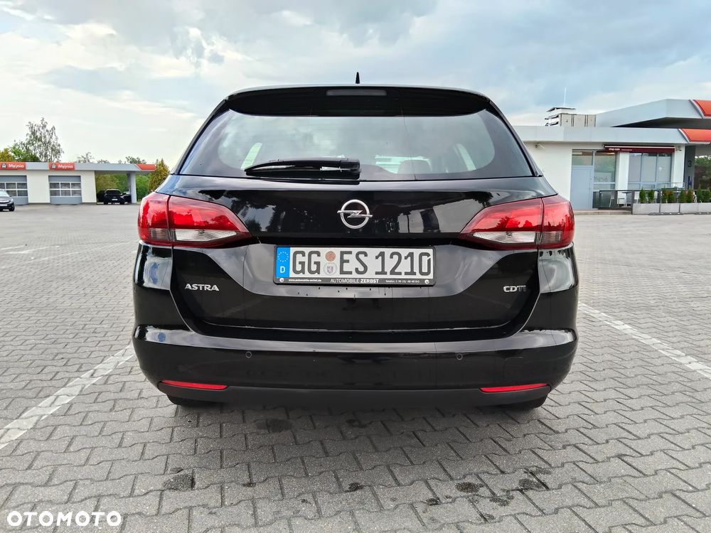 Opel Astra 1.6 CDTI Enjoy - 12