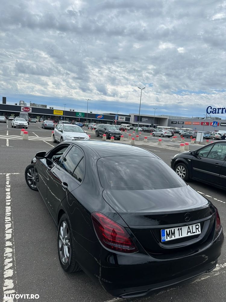 Mercedes-Benz C - 4