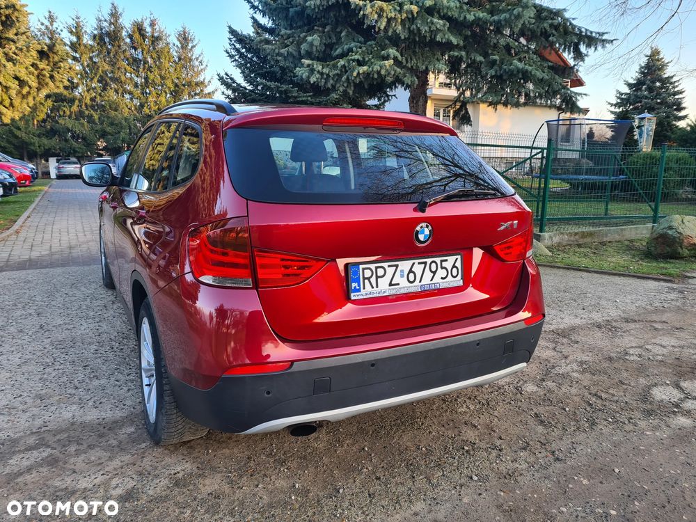BMW X1 sDrive18i - 15