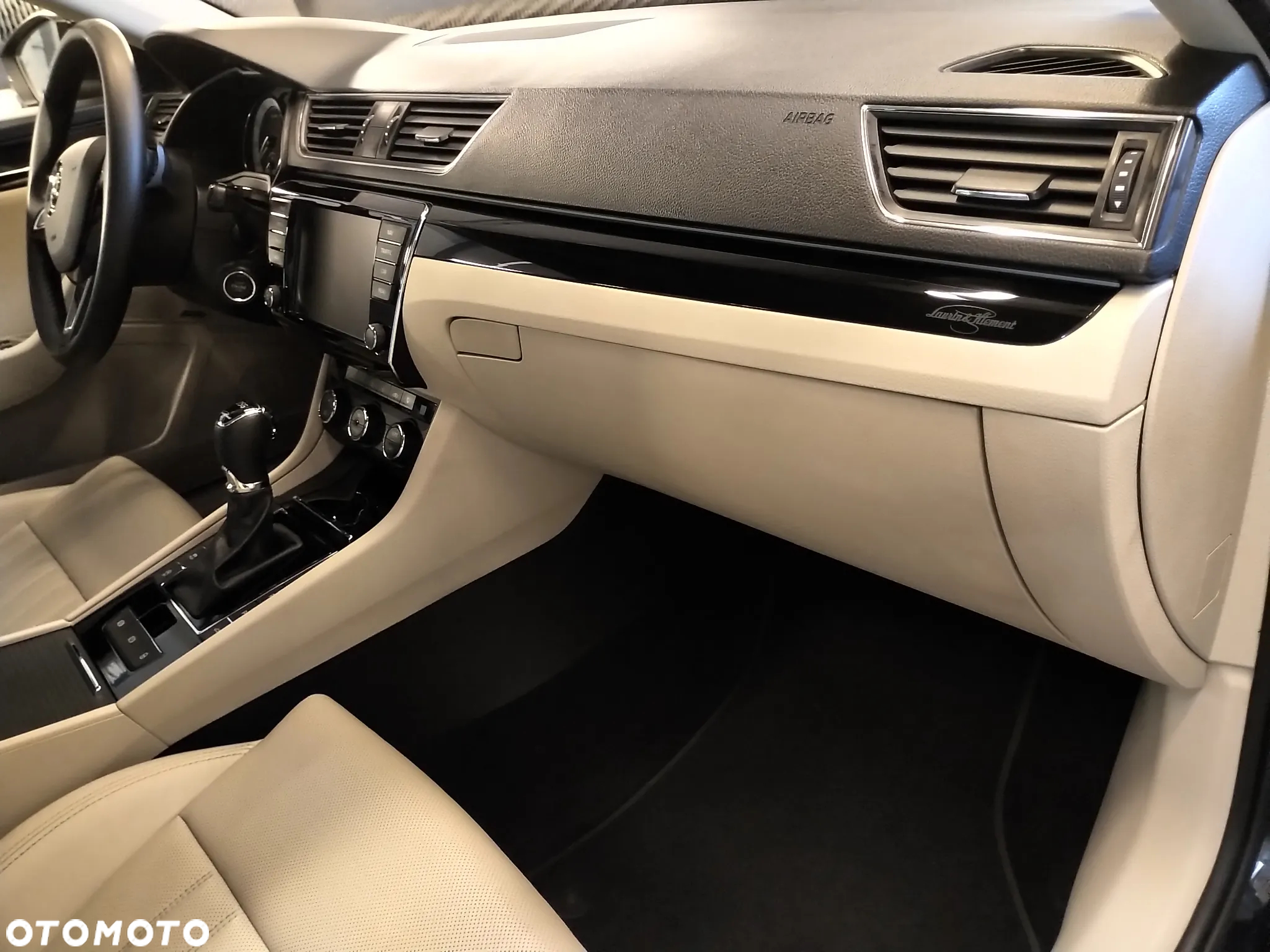 Skoda Superb 2.0 TSI 4x4 L&K DSG - 6