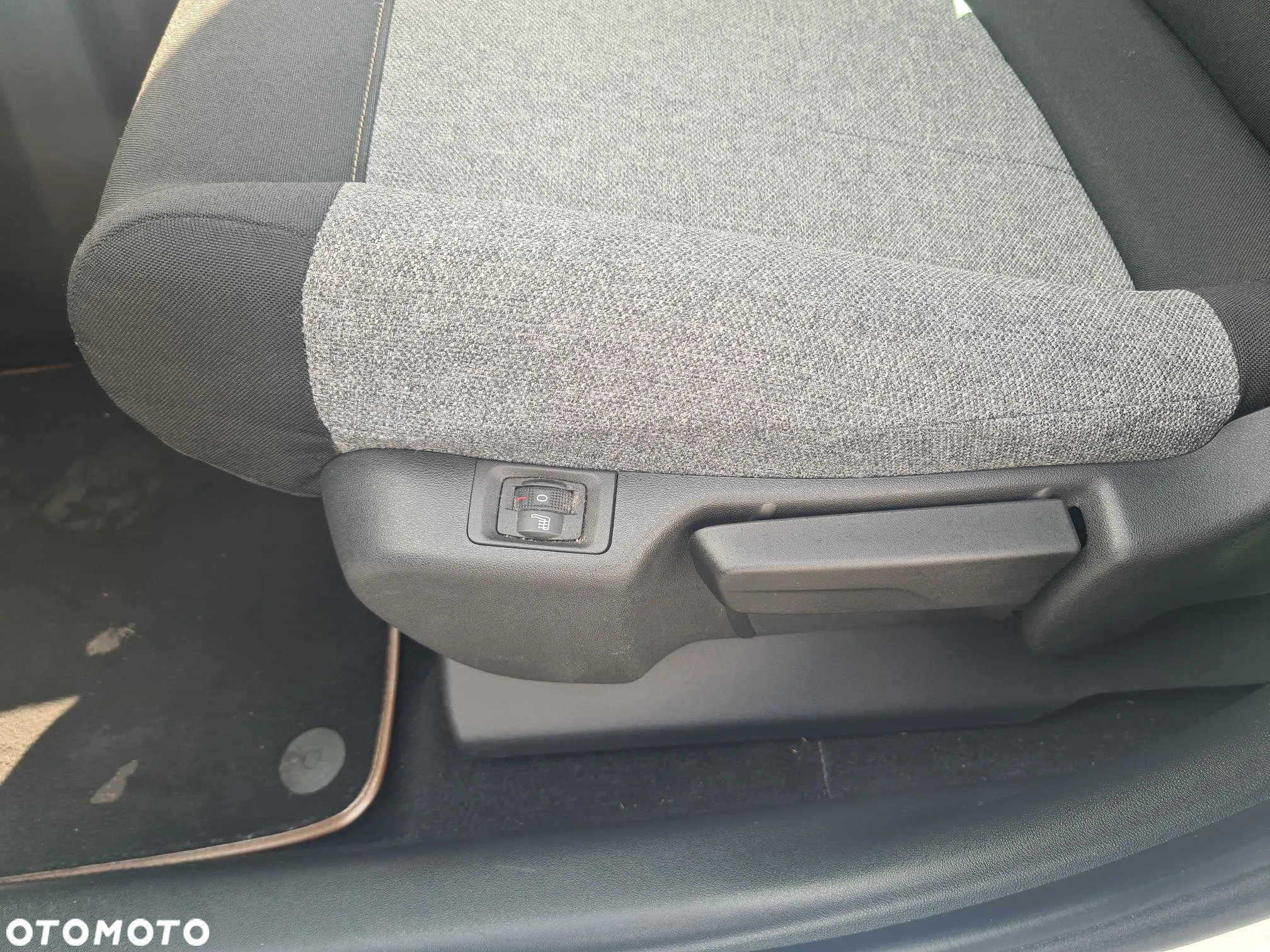 Citroën C3 Aircross 1.2 PureTech Origins S&S EAT6 - 24