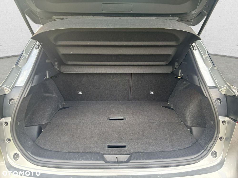 Nissan Qashqai - 25