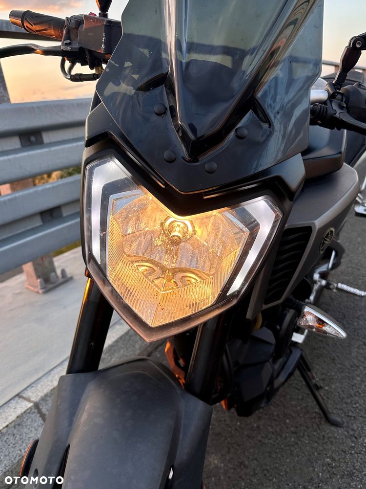 Yamaha MT - 2