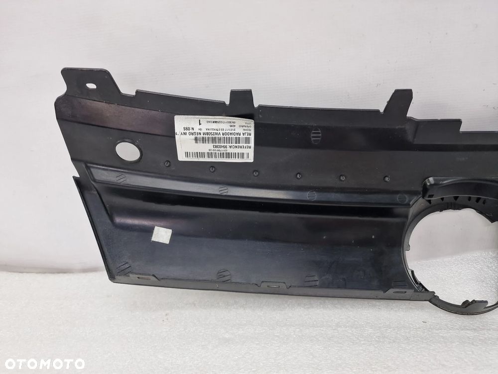 VW POLO 6R0 08- ATRAPA / GRILL PRZEDNI PRZÓD BLUEMOTION , NR 6R0853653N / 6R0853651AD , NR AUKCJI GL405 - 16