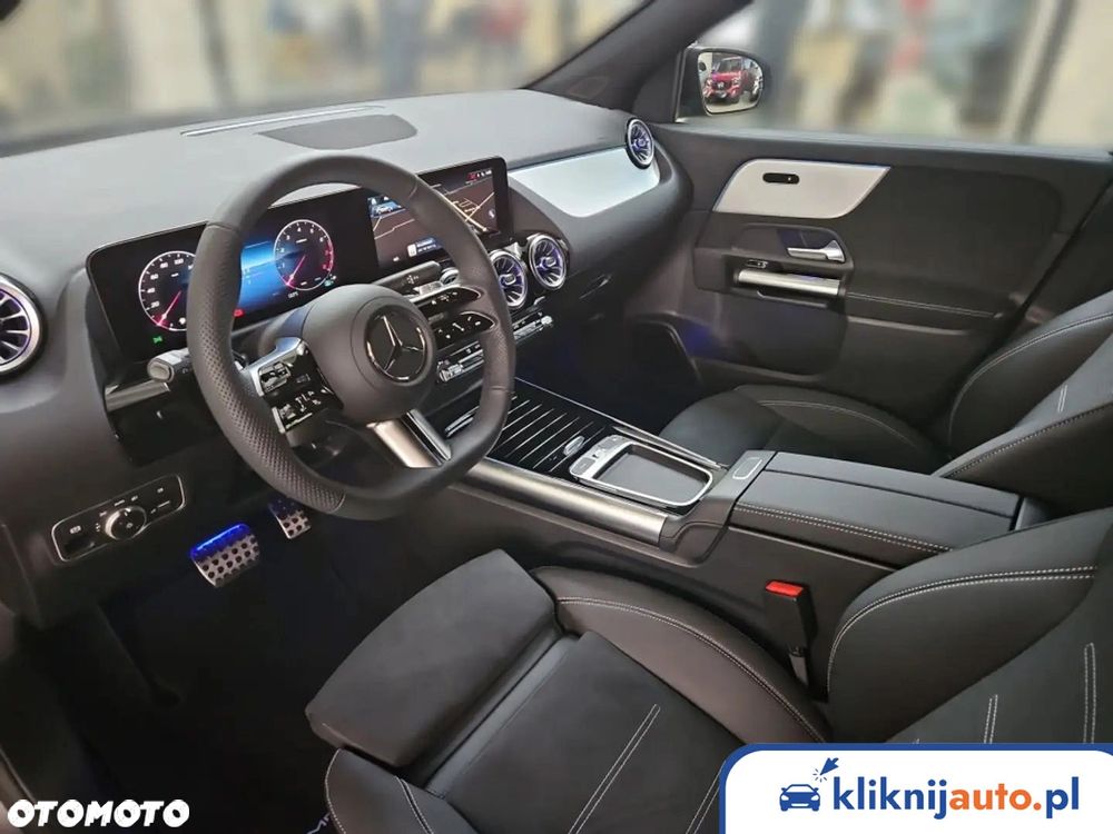 Mercedes-Benz GLA 200 AMG Line - 5