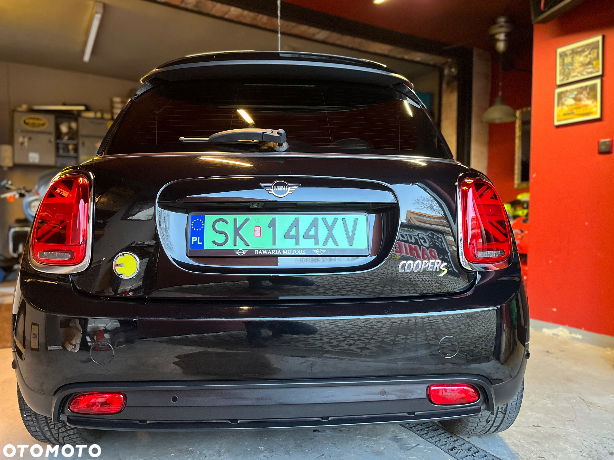 MINI Cooper SE Yours Trim - 5