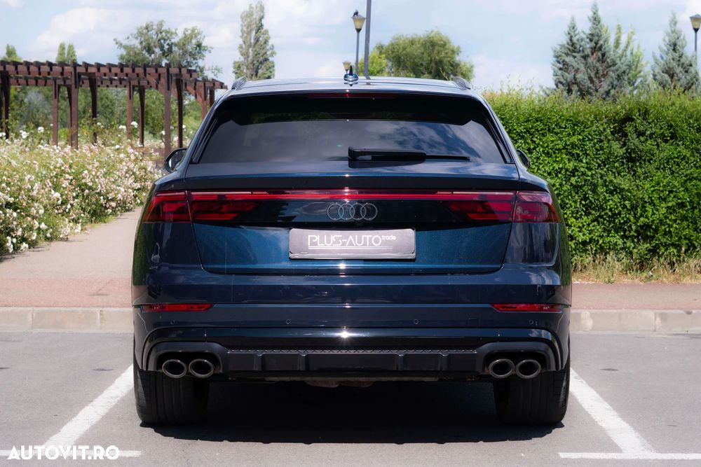 Audi SQ8 - 7