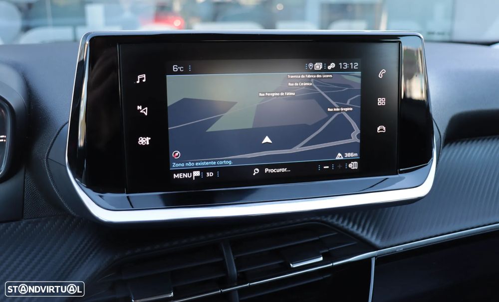 Peugeot 2008 1.2 PureTech Active EAT8 — fotografia 16