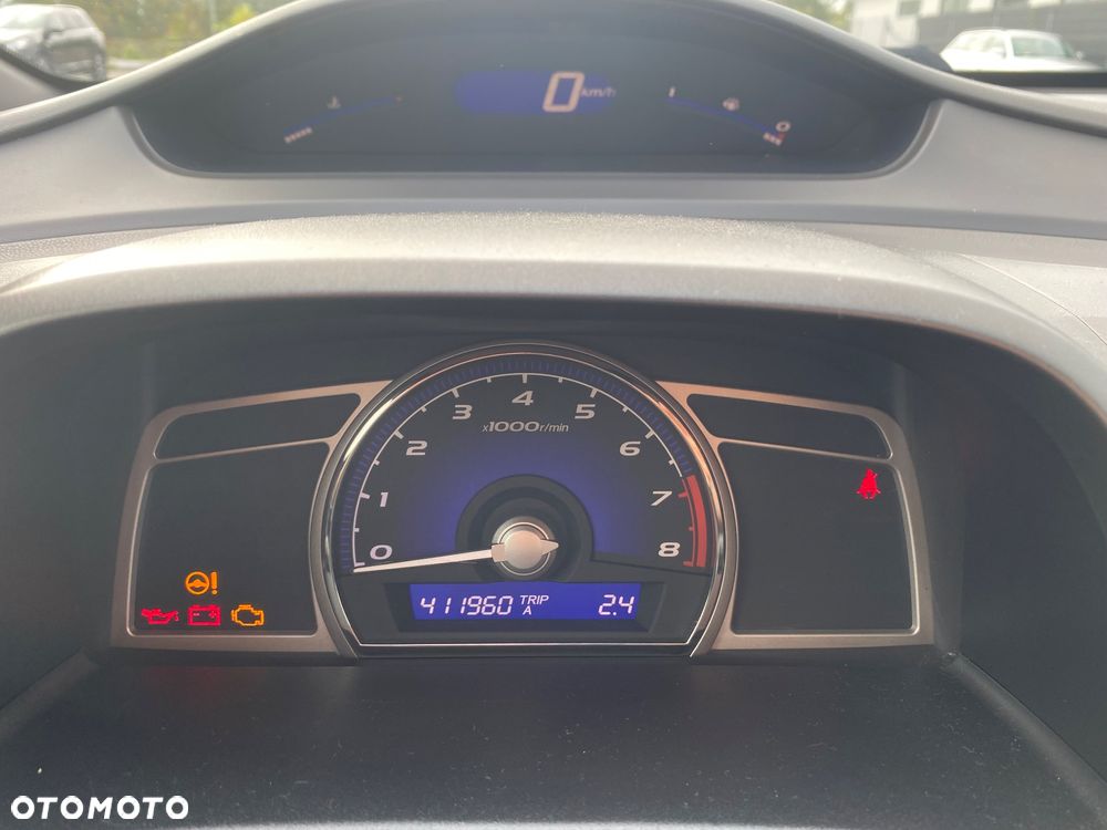 Honda Civic 1.8 Comfort - 11