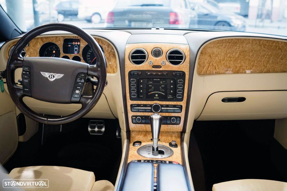 Bentley Continental GT - 16