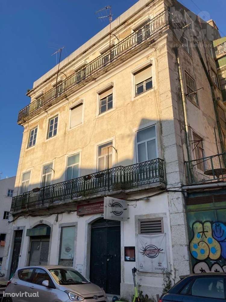 Prédio para Remodelar em Alcântara, Lisboa - Grande imagem: 2/4