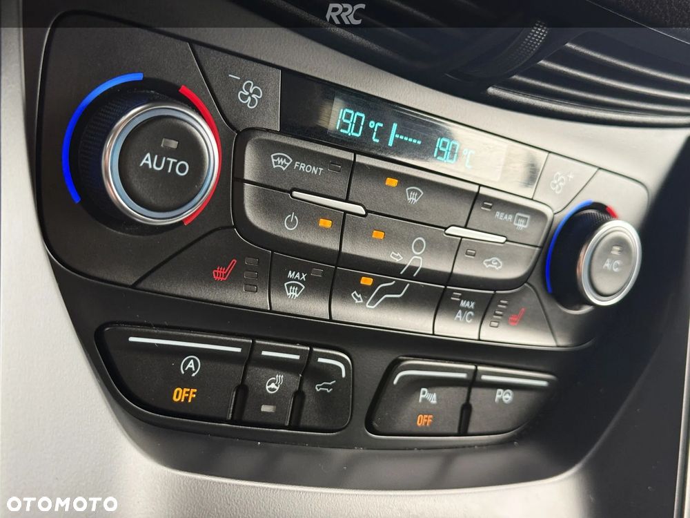 Ford Kuga 2.0 TDCi AWD ST-Line - 28