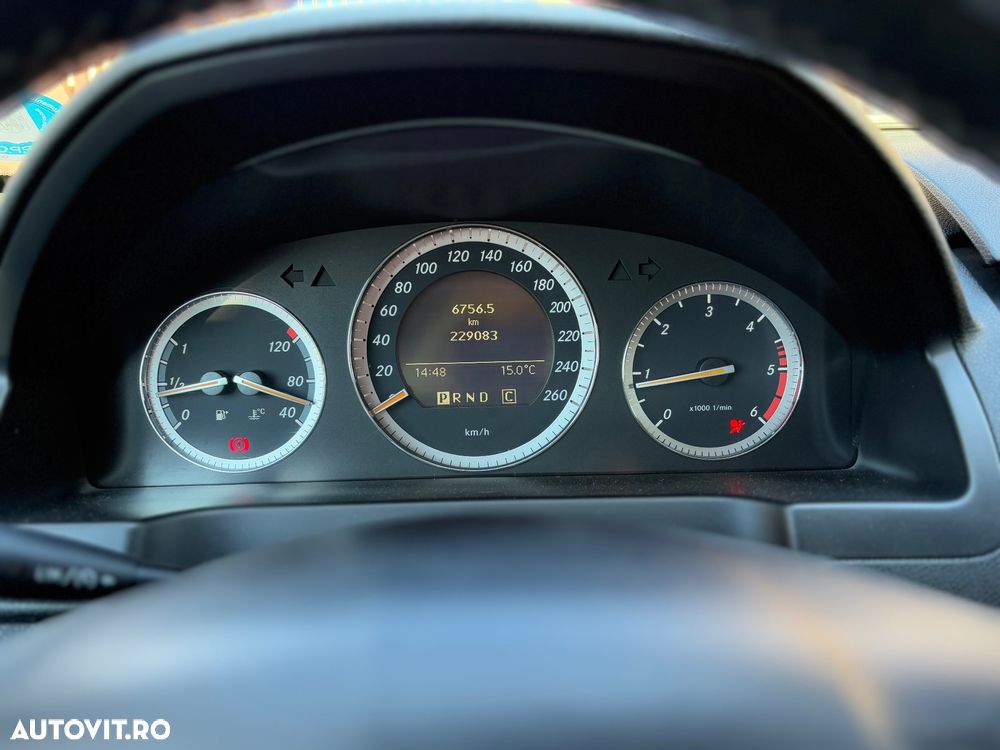 MERCEDES-BENZ C-Class 2008 — imagine 7