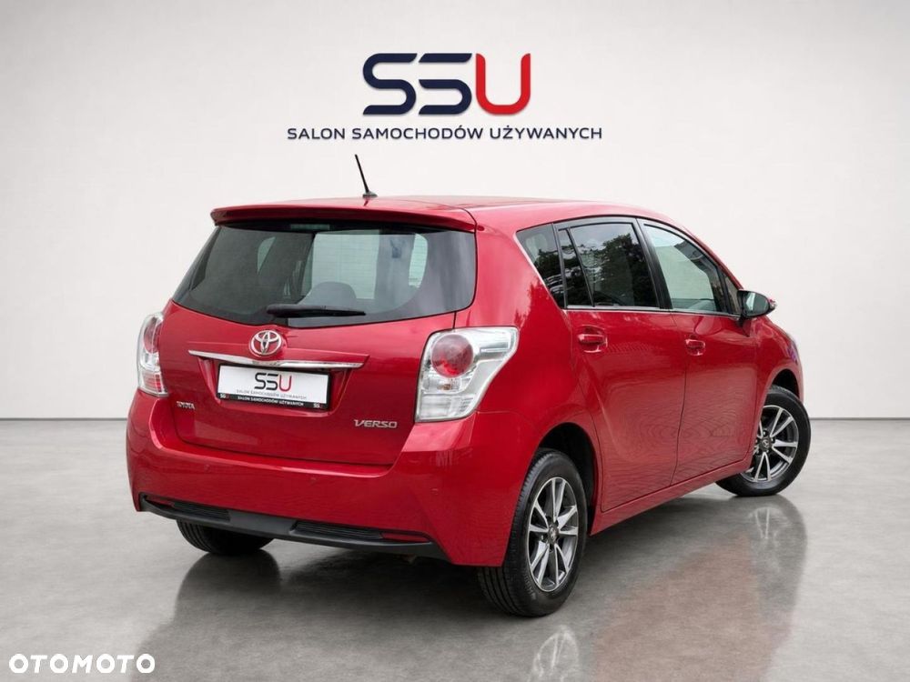 Toyota Verso - 5
