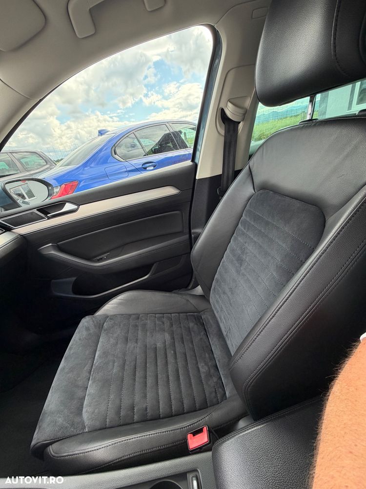 Volkswagen Passat 2.0 Blue TDI SCR Highline - 19