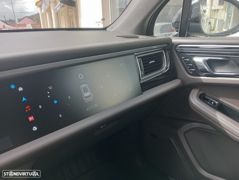 Porsche Macan S PDK - 23