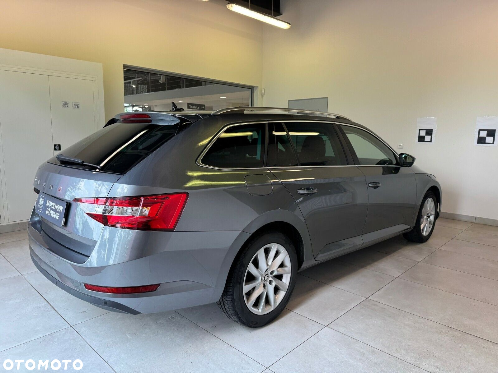 Skoda Superb 1.5 TSI Ambition DSG - 4