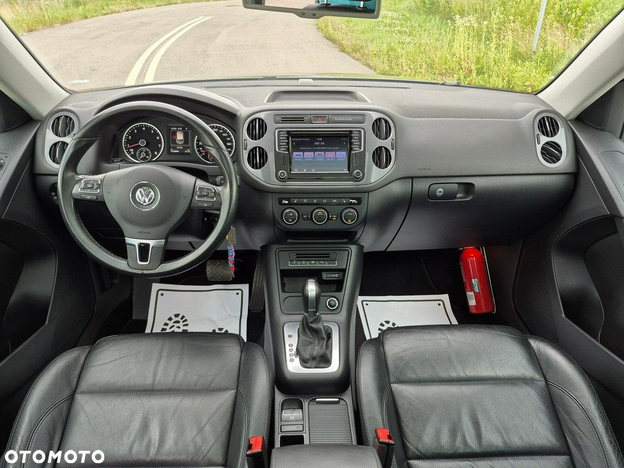 Volkswagen Tiguan - 11