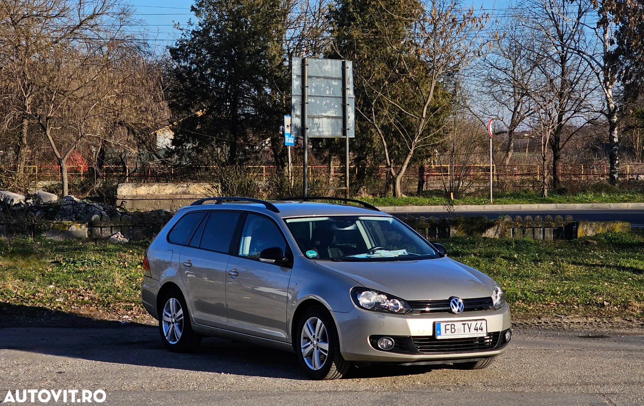 Volkswagen Golf 1.4 TSI DSG MATCH - 10