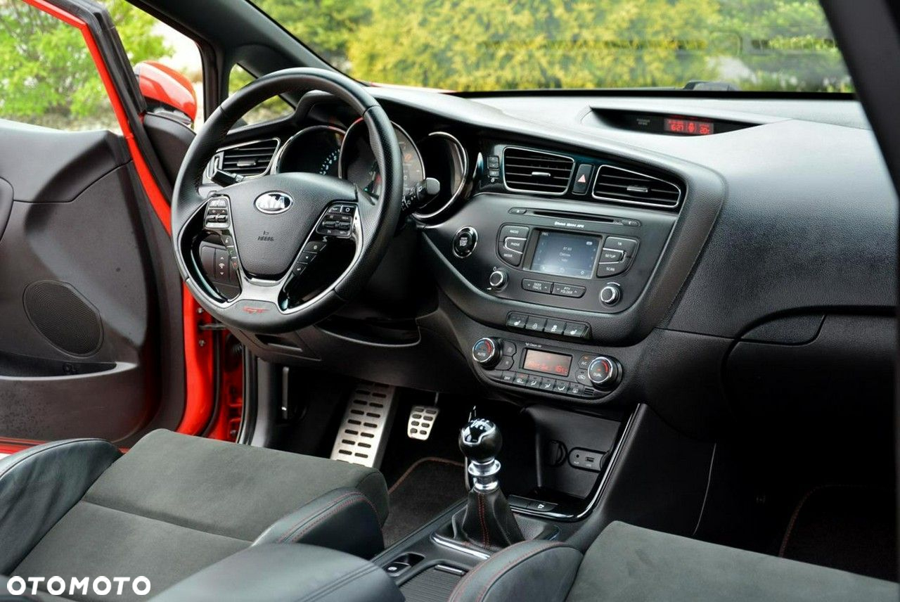 Kia Ceed Cee'd 1.6 T-GDI GT - 20