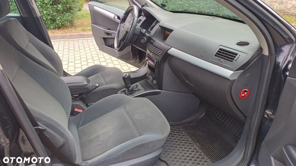 Opel Astra 1.8 Sport - 9